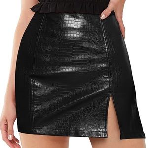 Black snakeskin leather skirt